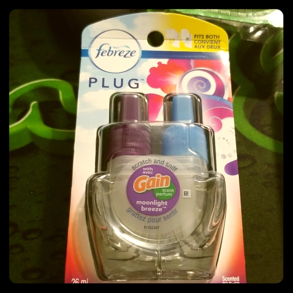 Febreze plug Gain Moonlight scent refill